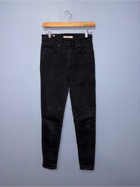 Levi’s | Mike High Black Jeans | Size 28